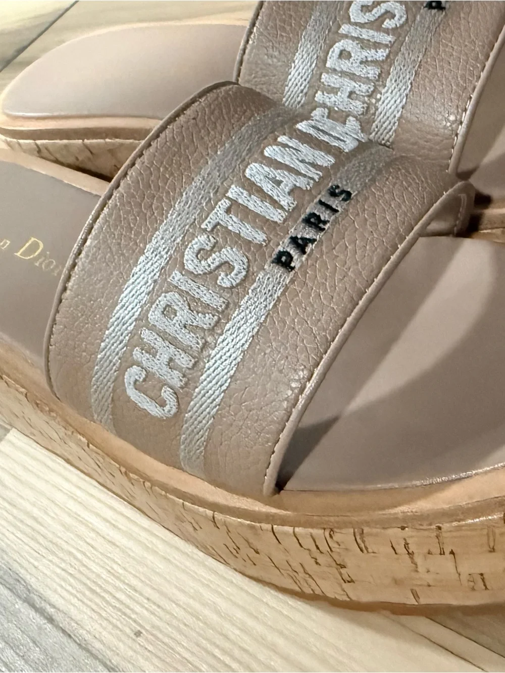 WOMENS WEDGES